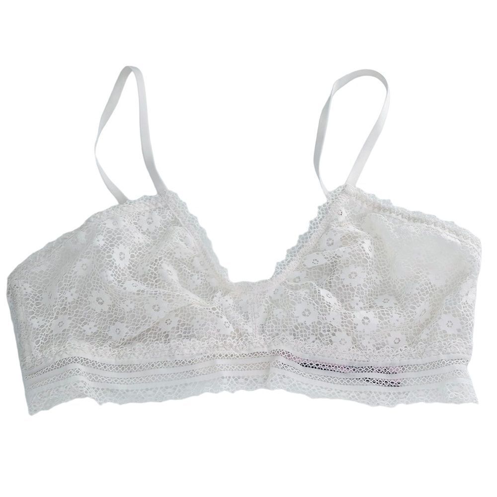 Victoria’s Secret lace off white cream bralette size medium